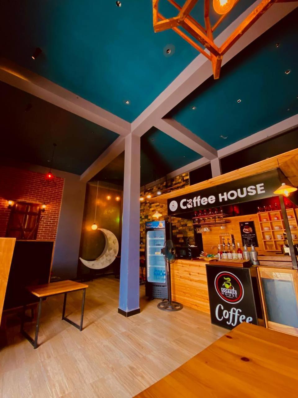 Coffee House Dambulla Hotel Exterior photo